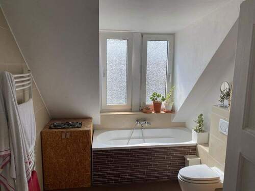 Bad - Etagenwohnung mit 84,00 m&sup2; in Mannheim zum Kaufen