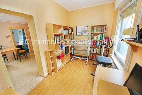Arbeitszimmer - 
