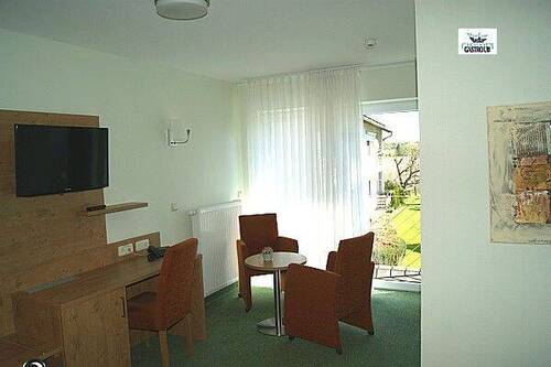 16LSGHol149.jpg - 