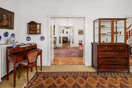 Blick zum Essbereich - 6 Zimmer Einfamilienhaus zum Kaufen in Hamburg / Wohldorf-Ohlstedt