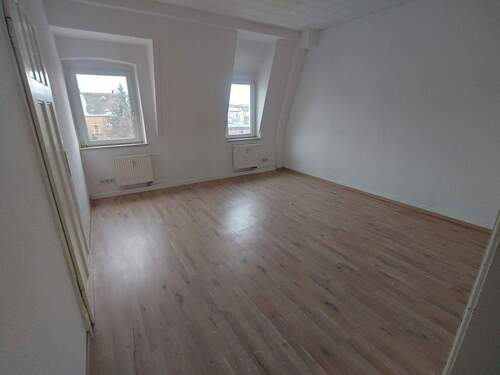 20260113_082410_HDR.jpg - 3 Zimmer Etagenwohnung in Wurzen