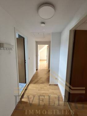 DG Whg. Eingangsbereich - 