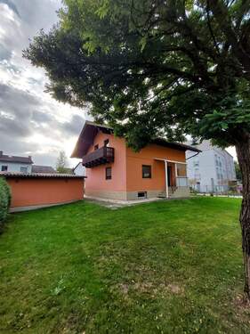 Altbestand auf dem Grundstück - Grundstück zum Kaufen in Rosenheim