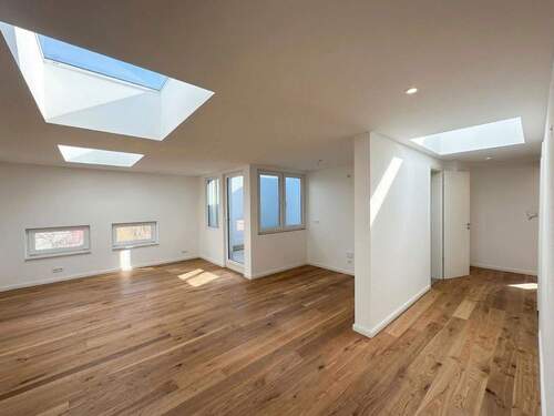 Wohn- und Essbereich - 2 Zimmer Etagenwohnung zum Kaufen in Potsdam