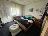 Schlafzimmer EG - 