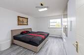 Großes WG Zimmer - 