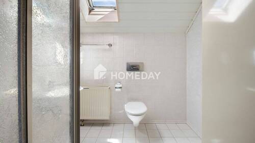 1. OG Badezimmer 1 - 