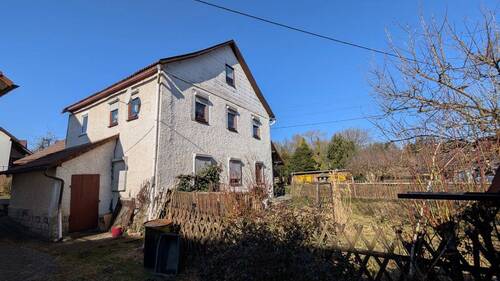 Frontansicht - 4 Zimmer Einfamilienhaus zum Kaufen in Hildburghausen
