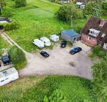 Zwei Objekte auf einem 4.800 m² großen, bebaubaren Grundstück - Stade Bützfleth