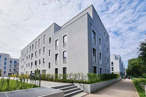 Ostansicht_Gebäude - 