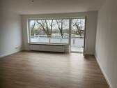 großes Wohnzimmerfenster - 
