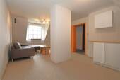 großes Zimmer Dachgeschoss - 