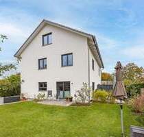 Gepflegte Doppelhaushälfte in begehrter Lage - Hamburg Eidelstedt