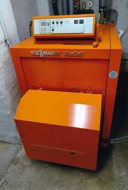 Keller - Ölzentralheizung - 