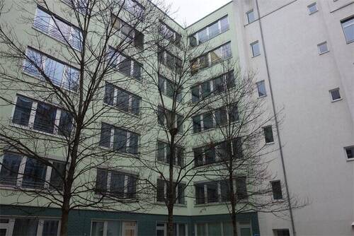 Hof Ansicht - 1 Zimmer Büro zur Miete in Berlin