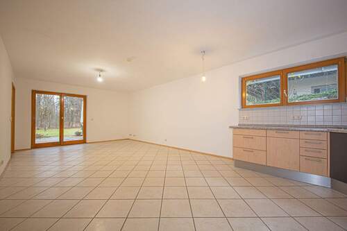 Wohnbereich - 2 Zimmer Etagenwohnung zur Miete in Windach