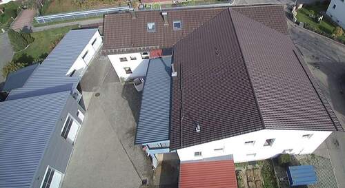 Großes Anwesen MFH und Lagerhalle sowie Garage_ - 1 Zimmer Mehrfamilienhaus, Wohnhaus zum Kaufen in Aalen