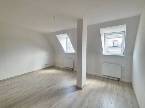 Wohnzimmer.jpg - Erstbezug nach Sanierung - 2-Raum-WE im Zentrum