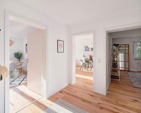 Flur2 - 3 Zimmer Etagenwohnung in Korb