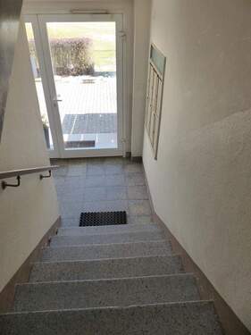 gepflegtes Treppenhaus - 