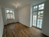Schlafzimmer mit Balkonzugang - 3 Zimmer Etagenwohnung zur Miete in Balve