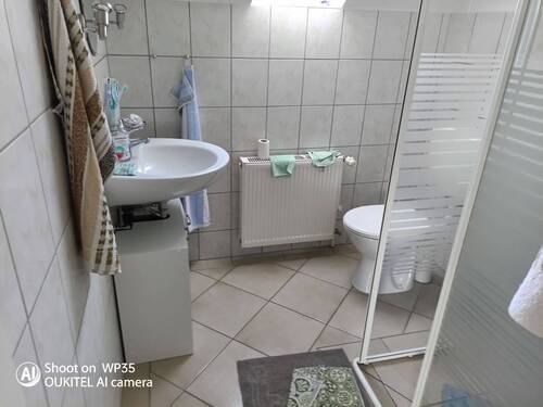 Bad - Mehrfamilienhaus, Wohnhaus mit 100,00 m² in Welzow zum Kaufen