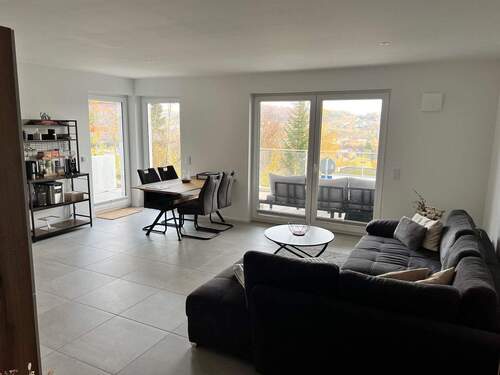 Wohnbereich - Neuwertige 2 - Zimmerwhg.im EG mit Terrasse in begehrter Wohnlage