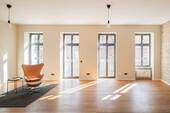WZ-Fensterfront für Tageslicht - 3 Zimmer Etagenwohnung zum Kaufen in Berlin