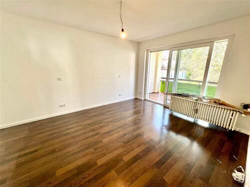 Schlafen_1336 - Etagenwohnung mit 74,00 m&sup2; in München zur Miete