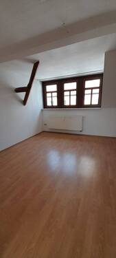 Elternschlafzimmer B.1 - 4 Zimmer Etagenwohnung in Oschatz