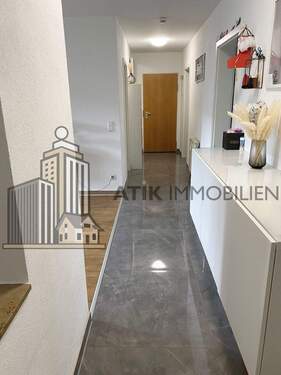 Flur - 3 Zimmer Etagenwohnung zur Miete in Mannheim