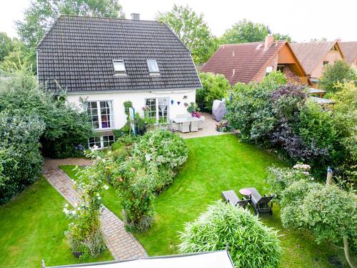 Garten mit Terrasse - 
