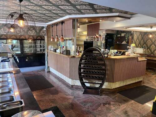 Theke/Buffet - 1 Zimmer Mehrfamilienhaus, Wohnhaus zum Kaufen in Bad Salzdetfurth