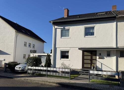 2.JPG - 5 Zimmer Doppelhaushälfte zum Kaufen in Viernheim