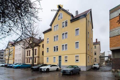 Außenansicht - Charmante 3-Zimmer-Wohnung im Erdgeschoss in sehr gepflegtem Mehrfamilienhaus Bad Cannstatt