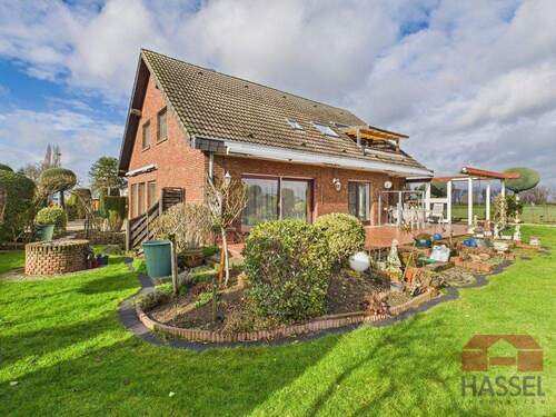 Mit großer Sonnenterrasse - 