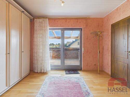 mit Balkon - 