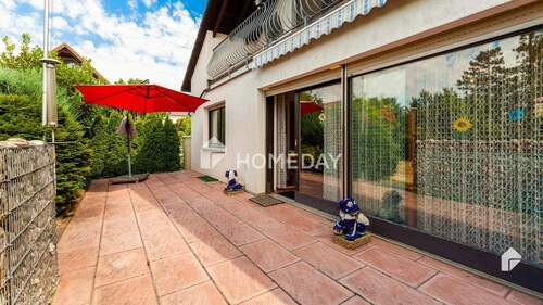 Terrasse 1 - 1 Zimmer Einfamilienhaus in Hemhofen