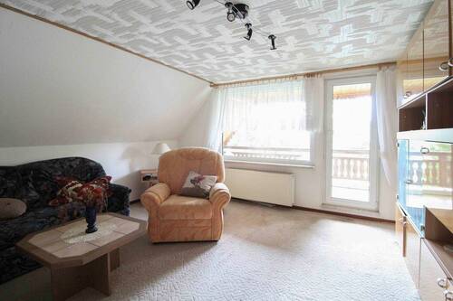 Schlafzimmer 2 mit Balkon - 