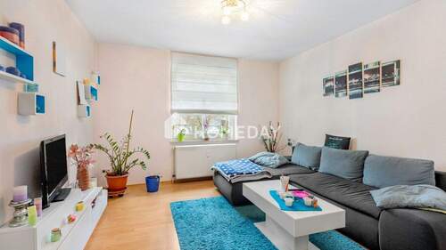 Wohnung 01 Wohnzimmer 1 - 