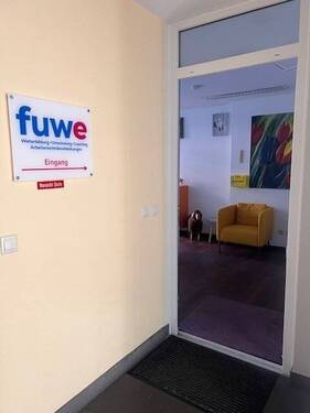 Eingang Treppenhaus - Büro in Krefeld zur Miete