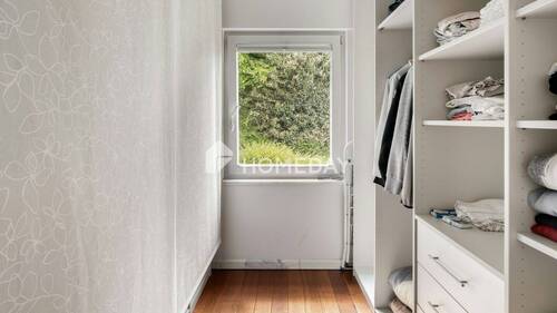 Ankleidezimmer 1 - 