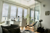 Wohnzimmerblick - 2 Zimmer Etagenwohnung zum Kaufen in Berlin