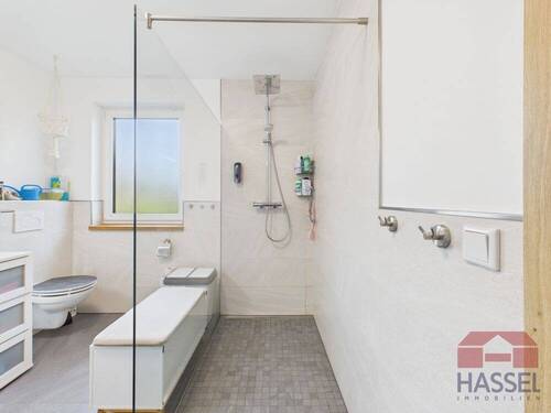 Mit Wellnessdusche - 