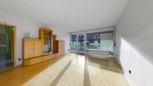 Wohnzimmer - 3 Zimmer Etagenwohnung in Hameln