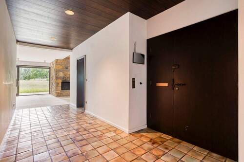 Eingangsbereich - 5 Zimmer Einfamilienhaus zum Kaufen in Mülheim an der Ruhr