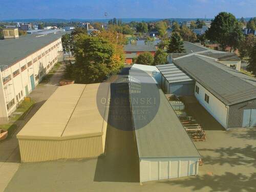 Folie3 - Halle in Zeulenroda-Triebes