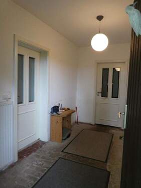 Eingangsbereich Erdgeschoß - 