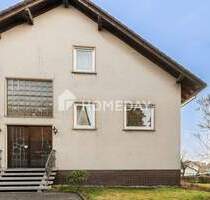 Charmantes EFH mit Garten, Terrasse, Balkon, Keller, Dachboden und Doppelgarage - Steinau an der Straße Sarrod