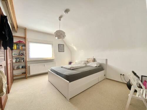 SCHLAFEN - Etagenwohnung mit 43,00 m&sup2; in Hofheim am Taunus zur Miete